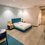 Siesta Star T. Nagar