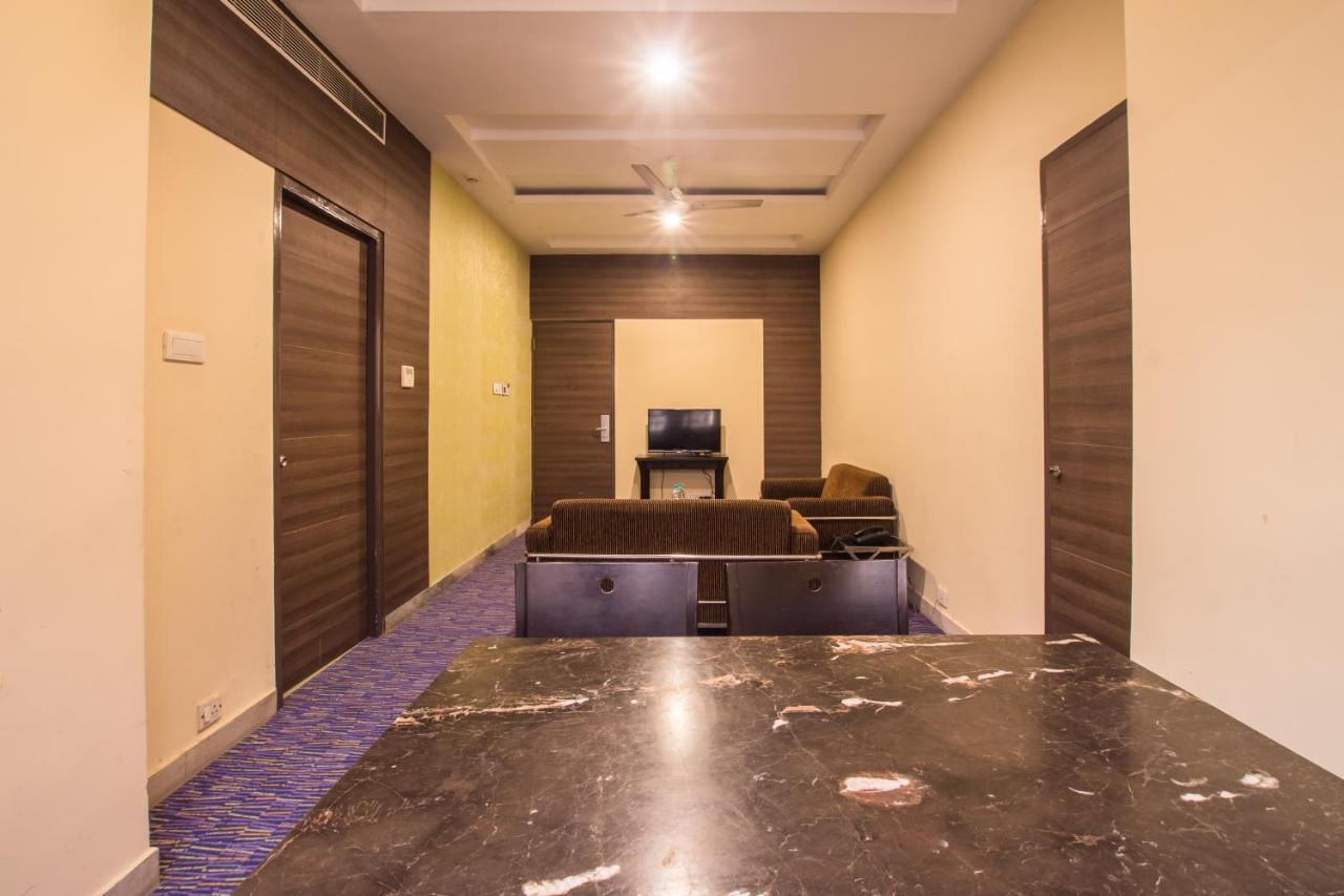 Siesta Star T. Nagar